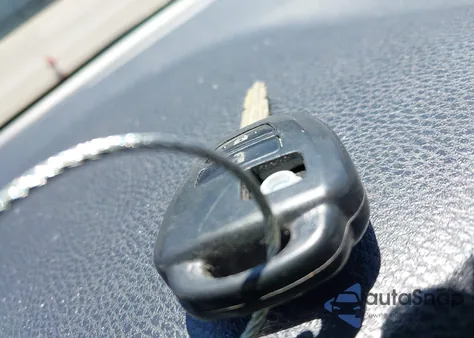 2017 Toyota Rav4 Xle from USA, damaged, VIN 2T3RFREV5HW563485